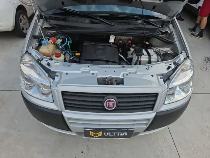 Doblo ESSENCE 1.8 Flex 16V 5p