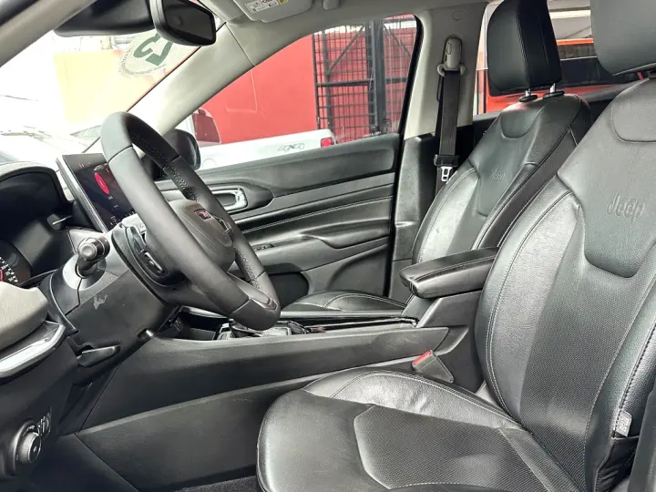 COMPASS 1.3 T270 TURBO FLEX LONGITUDE AT6