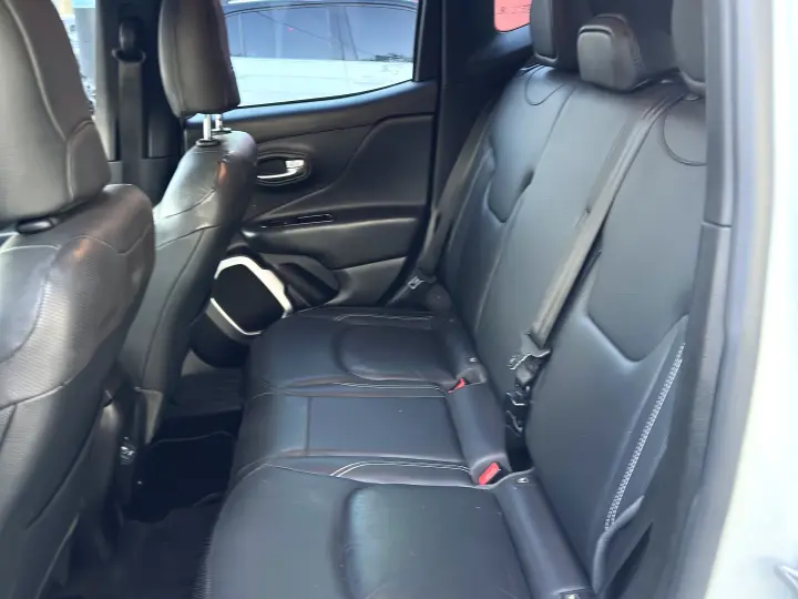 RENEGADE 1.8 16V FLEX LONGITUDE 4P AUTOMÁTICO