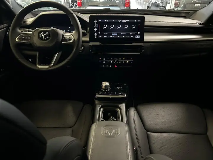 RAMPAGE 2.0 HURRICANE 4 TURBO GASOLINA REBEL 4X4