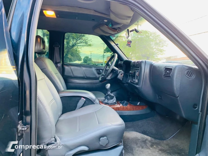 BLAZER 4.3 SFI DLX Executive 4X2 V6 12V