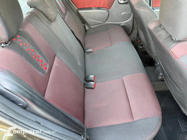 SANDERO STEPWAY Hi-Power 1.6 8V 5p