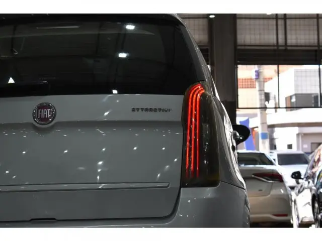 IDEA - 1.4 MPI ATTRACTIVE 8V 4P MANUAL