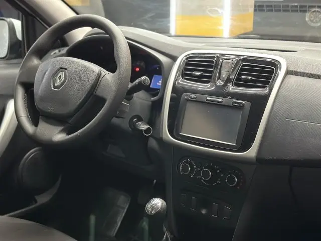 SANDERO - 1.0 12V SCE EXPRESSION 4P MANUAL