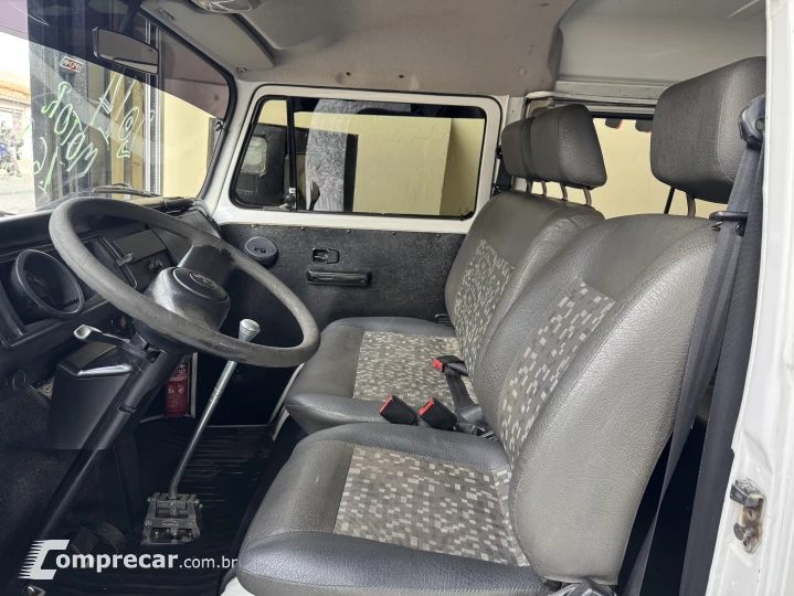KOMBI 1.4 MI STD Escolar 8V