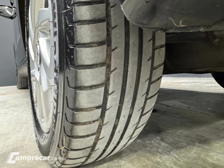 UP 1.0 170 TSI TOTAL CONNECTMANUAL