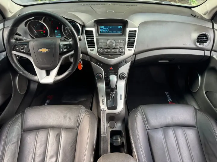 CRUZE 1.8 LT 16V