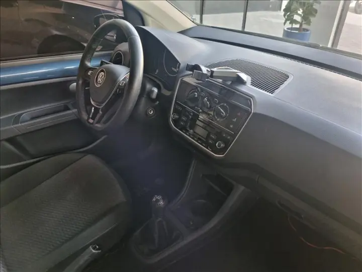 UP 1.0 TSI Move UP 12V