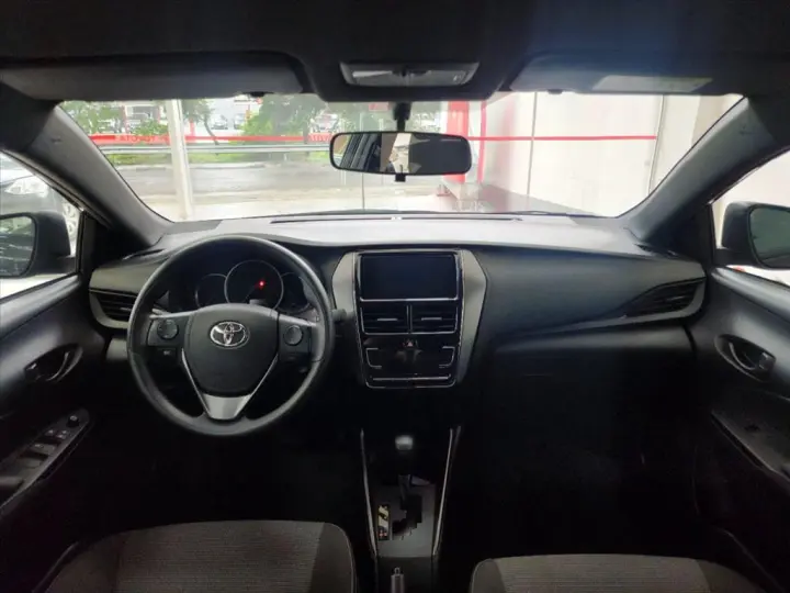 YARIS 1.5 16V FLEX XL MULTIDRIVE