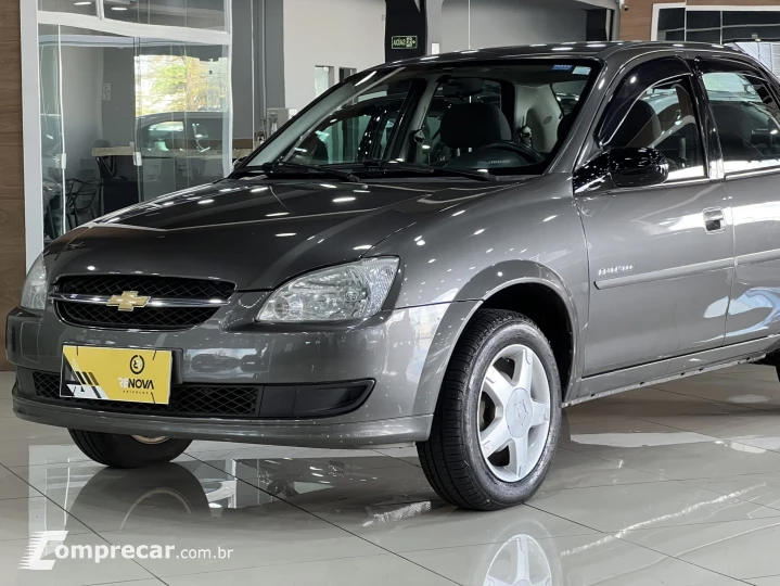 CLASSIC 1.0 MPFI ADVANTAGE 8V FLEX 4P MANUAL