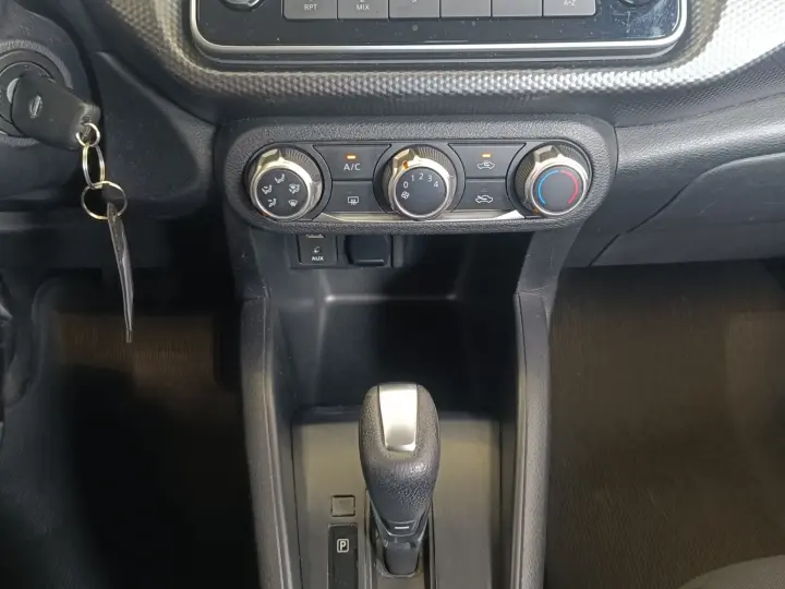 KICKS 1.6 16V FLEXSTART S 4P XTRONIC