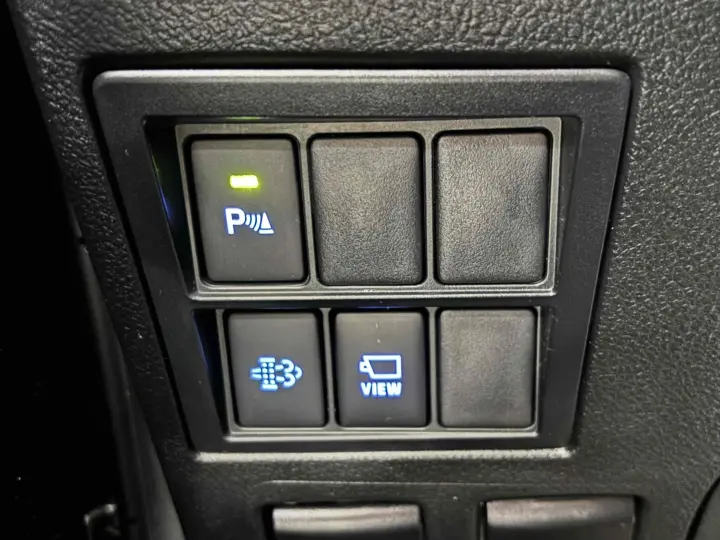 HILUX 2.8 D-4D TURBO DIESEL CD SRX PLUS 4X4 AUTOMÁTICO