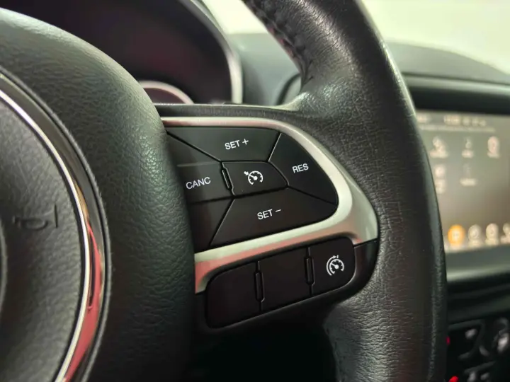 COMPASS 2.0 16V FLEX LONGITUDE AUTOMÁTICO