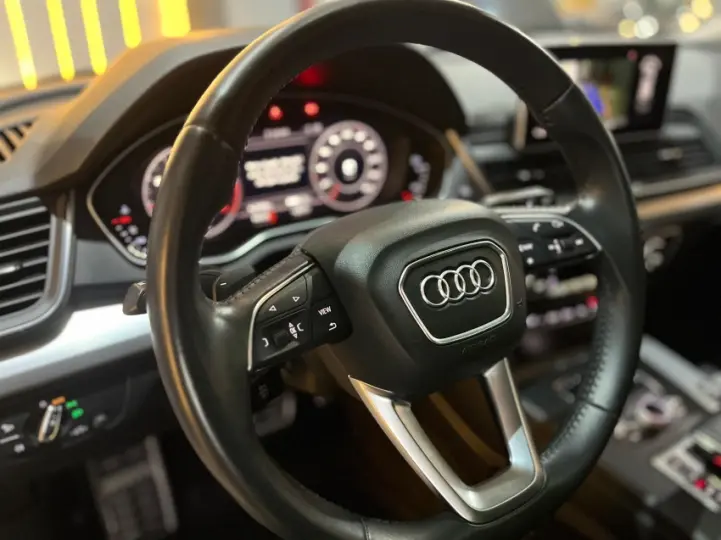 Q5 2.0 TFSI Ambiente S Tronic