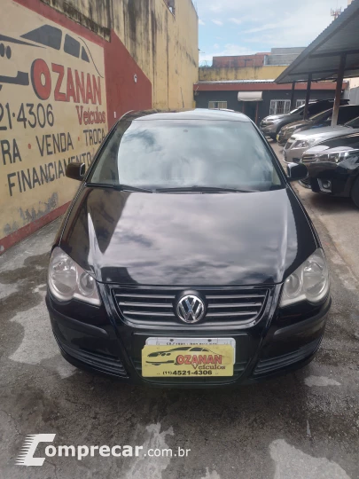 POLO SEDAN 1.6 MI 8V