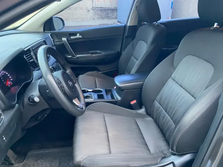 SPORTAGE 2.0 LX 4X2 16V