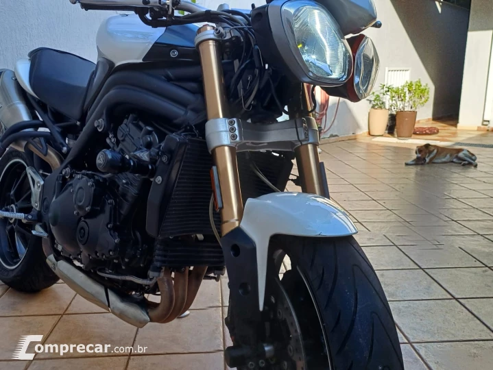 Speed Triple 1050i