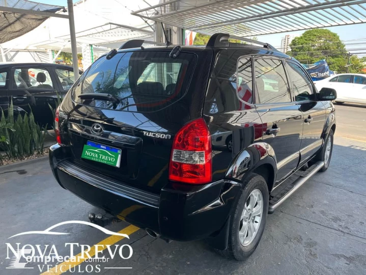 TUCSON 2.0 GL 2WD 16V