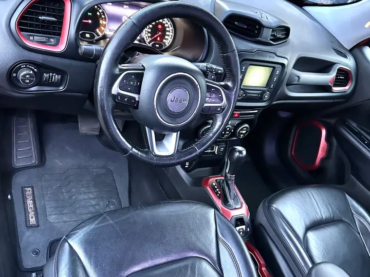 RENEGADE 2.0 16V TURBO DIESEL TRAILHAWK 4P 4X4 AUTOMÁTICO