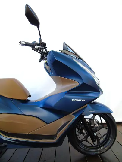 HONDA PCX 160 DLX ABS