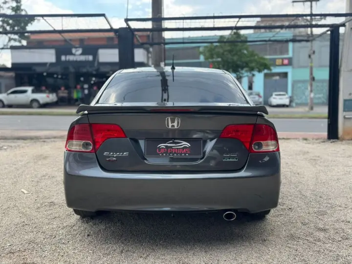 Civic 1.8 16V 4P FLEX LXS AUTOMÁTICO
