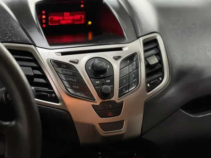 FIESTA 1.6 SE HATCH 16V FLEX 4P MANUAL