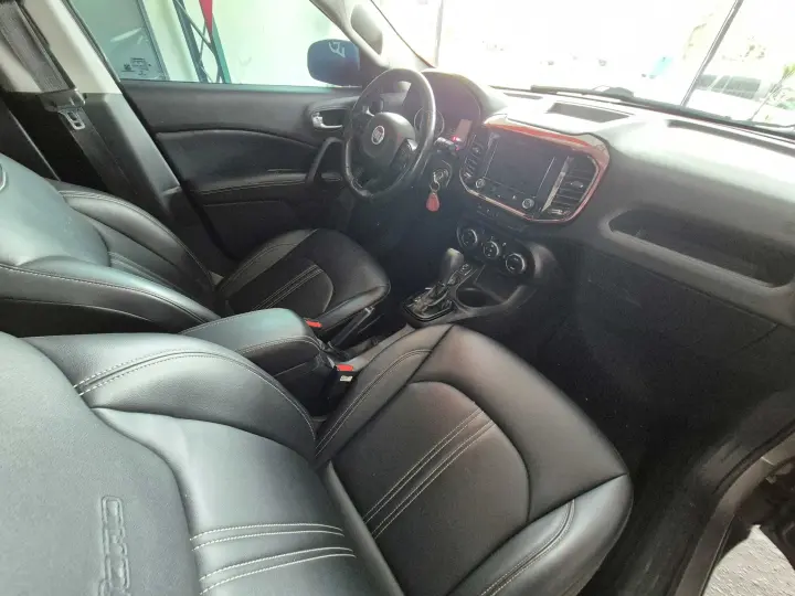 TORO 1.8 16V EVO FLEX FREEDOM AT6