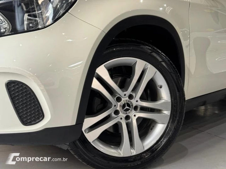 GLA 200 1.6 CGI FLEX STYLE 7G-DCT