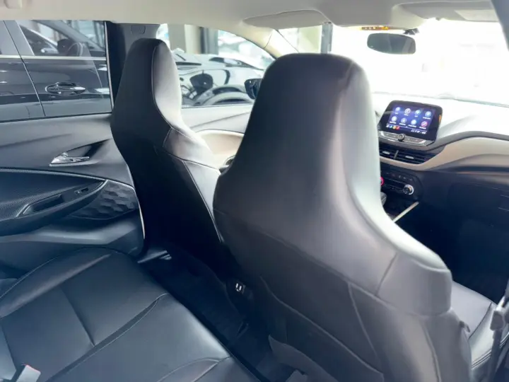 ONIX 1.0 Turbo Premier