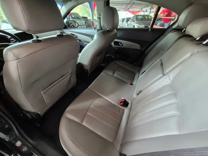 CRUZE 1.8 LTZ 16V FLEX 4P AUTOMÁTICO