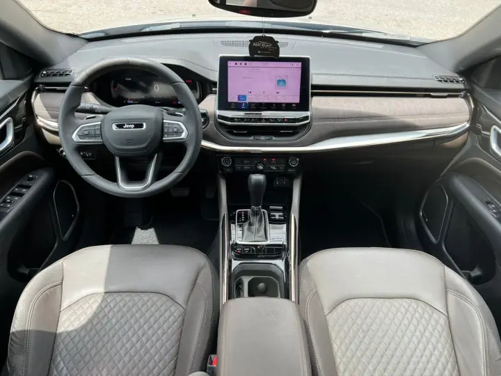 Commander Overland T270 1.3 TB Flex Aut.