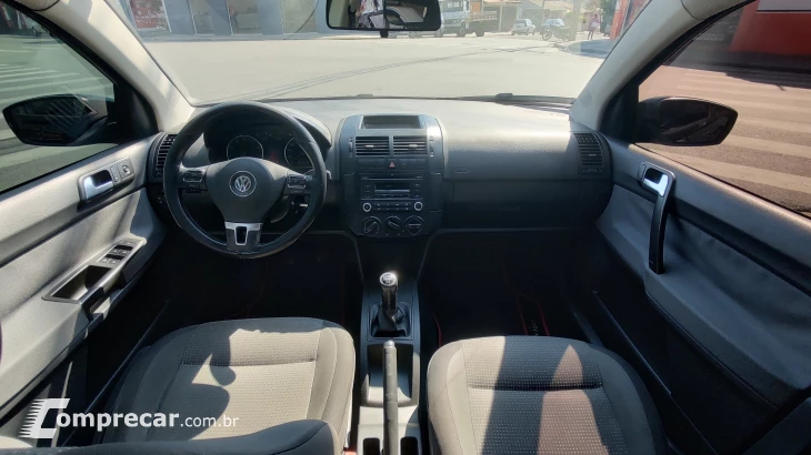 POLO 1.6 MI 8V