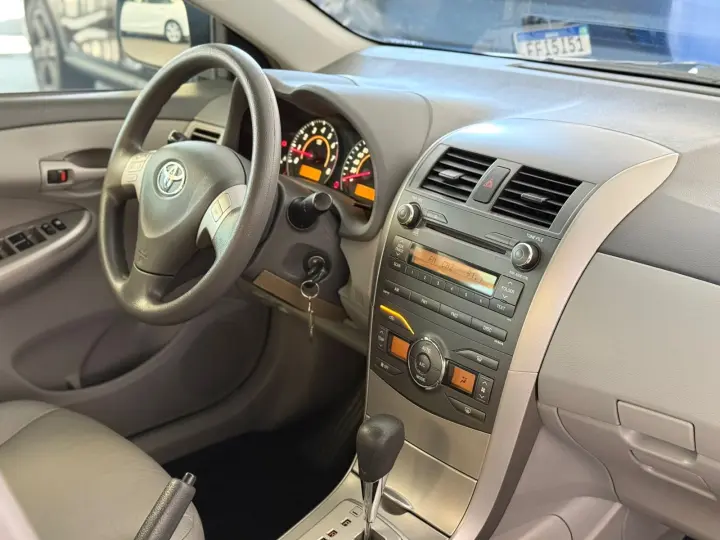 Corolla GLi 1.8 Flex 16V  Aut.