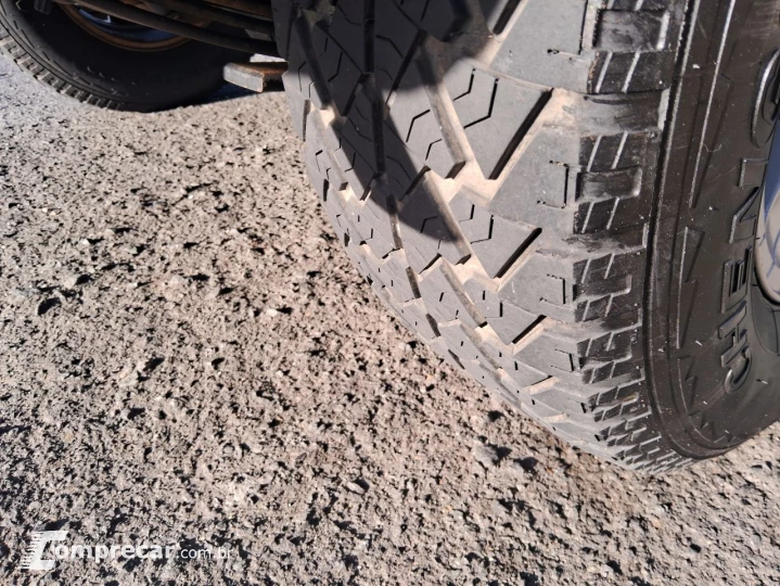 S10 2.4 FLEX ADVANTAGE CABINE SIMPLES