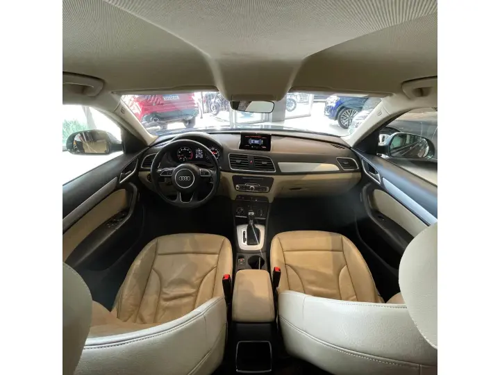 Q3 1.4 TFSI FLEX PRESTIGE S TRONIC