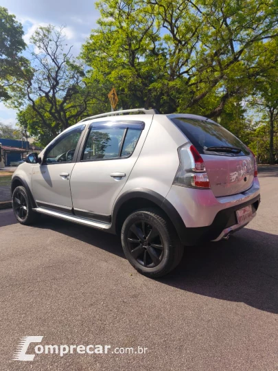 Sandero 1.6 16V 4P FLEX STEPWAY
