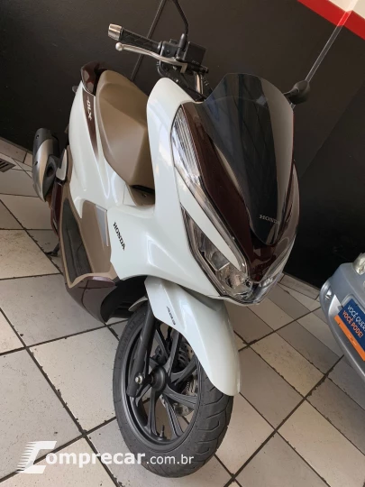 PCX DLX 150