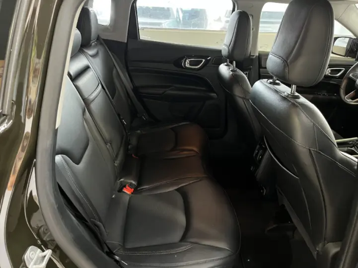 COMPASS 1.3 T270 Turbo Limited