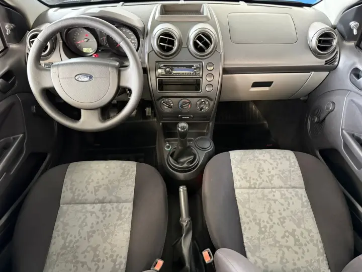 Fiesta Sed. 1.6 8V Flex 4p