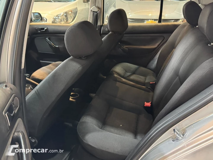 GOLF 2.0 MI 8V GASOLINA 4P AUTOMATICO