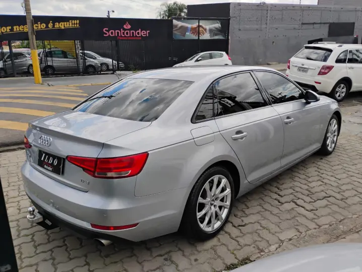 A4 2.0 TFSI Ambiente S Tronic