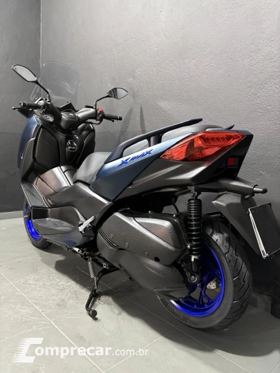 XMAX 250 ABS