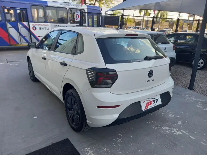 Polo Hatch 1.0 4P MPI TRACK