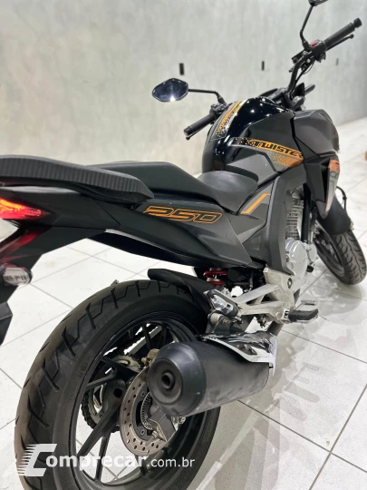 CB TWISTER 250 ABS