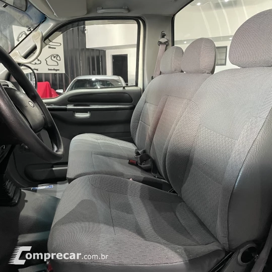 F-250 3.9 XL S Duty 4X2 CS