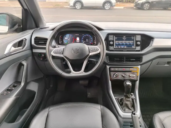 T-Cross 200 TSI 1.0  Flex 12V 5p Aut.