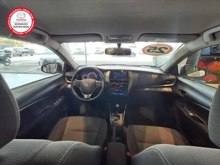 YARIS 1.5 16V FLEX SEDAN XL MULTIDRIVE