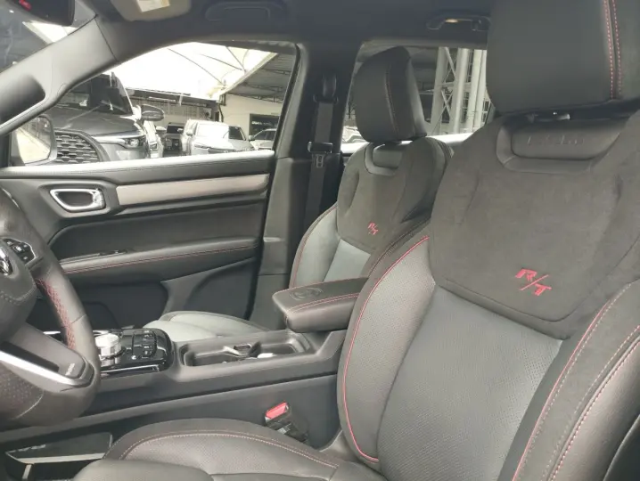 Rampage 2.0 4P HURRICANE 4 TURBO R/T 4X4 AUTOMÁTICO