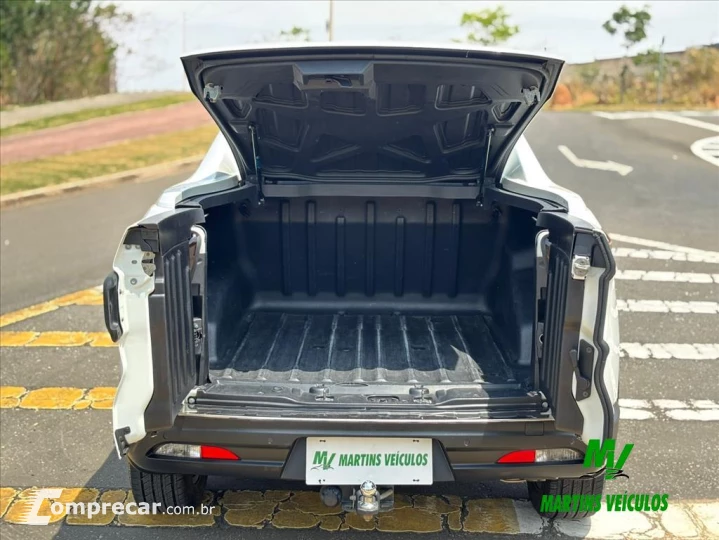 TORO 2.0 16V Turbo Ultra 4WD