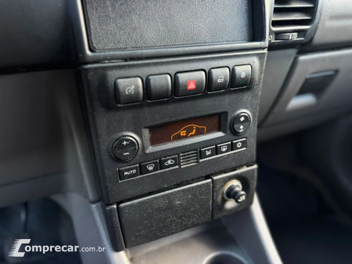 Zafira Elegance 2.0 MPFI FlexPower 8V 5p